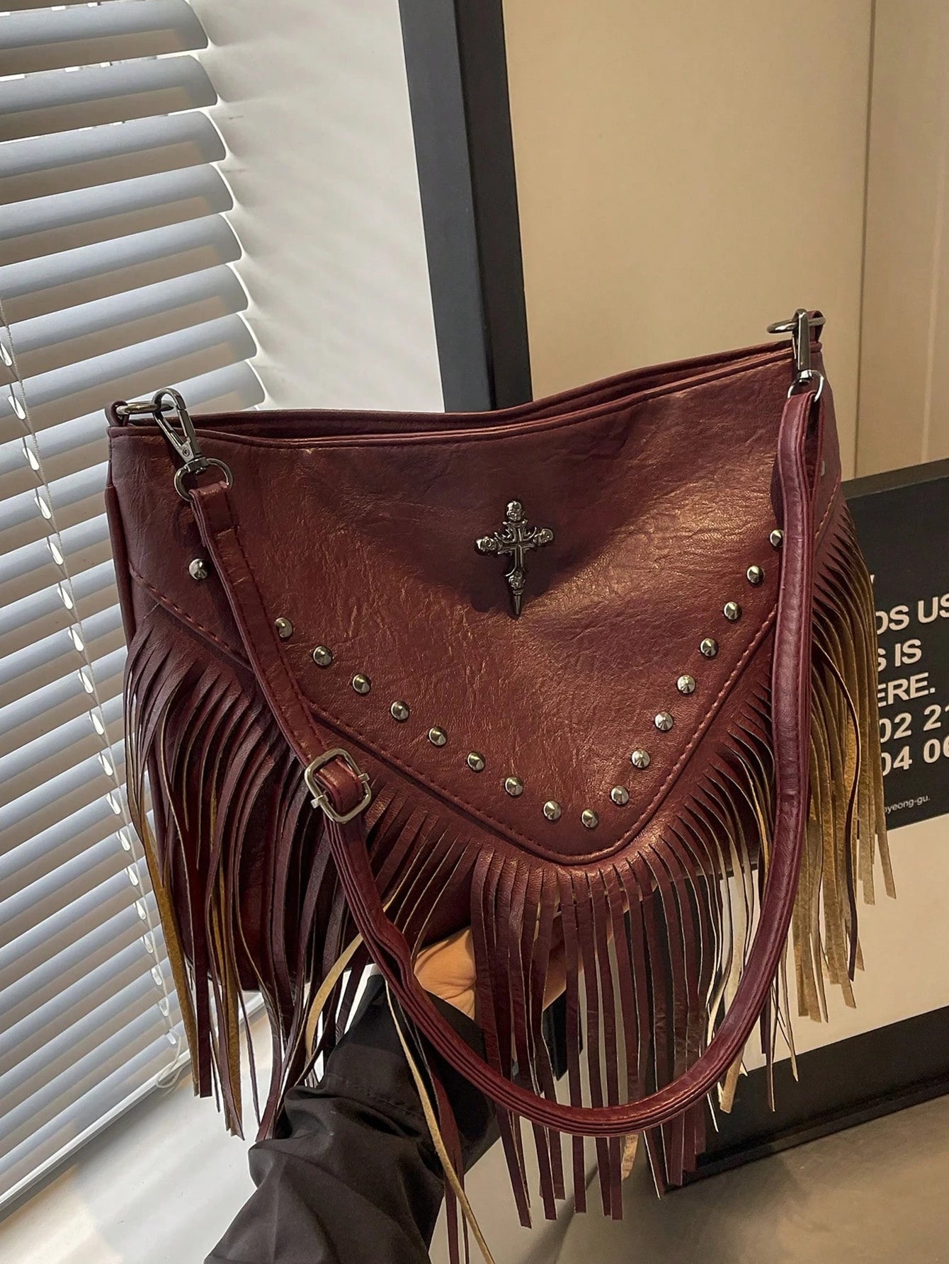 Bohemian Style Retro Leather Crossbody Bag | Tassel Studded Handbag Luxegan