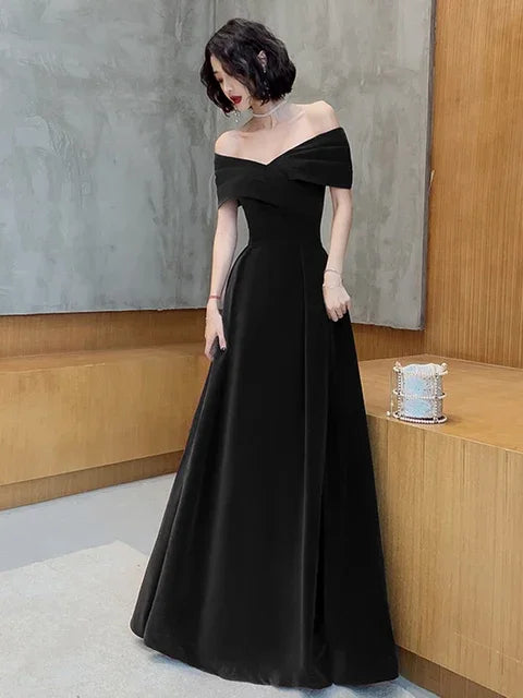 Solid Off-Shoulder Sleeveless Regular Fit Floor-Length Velvet Dress – Empire Waist, Spring/All Season Luxegan