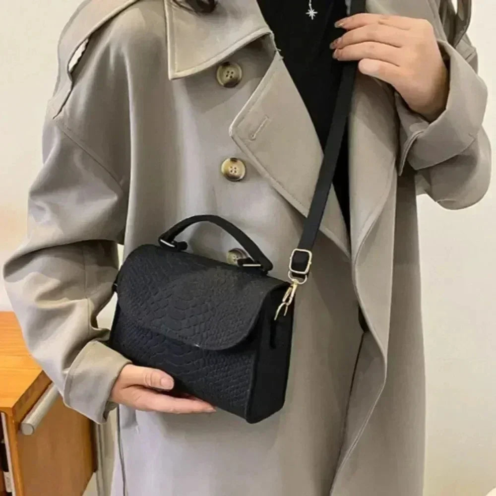 Mini Crossbody Bag | Trendy Niche Shoulder Purse Luxegan