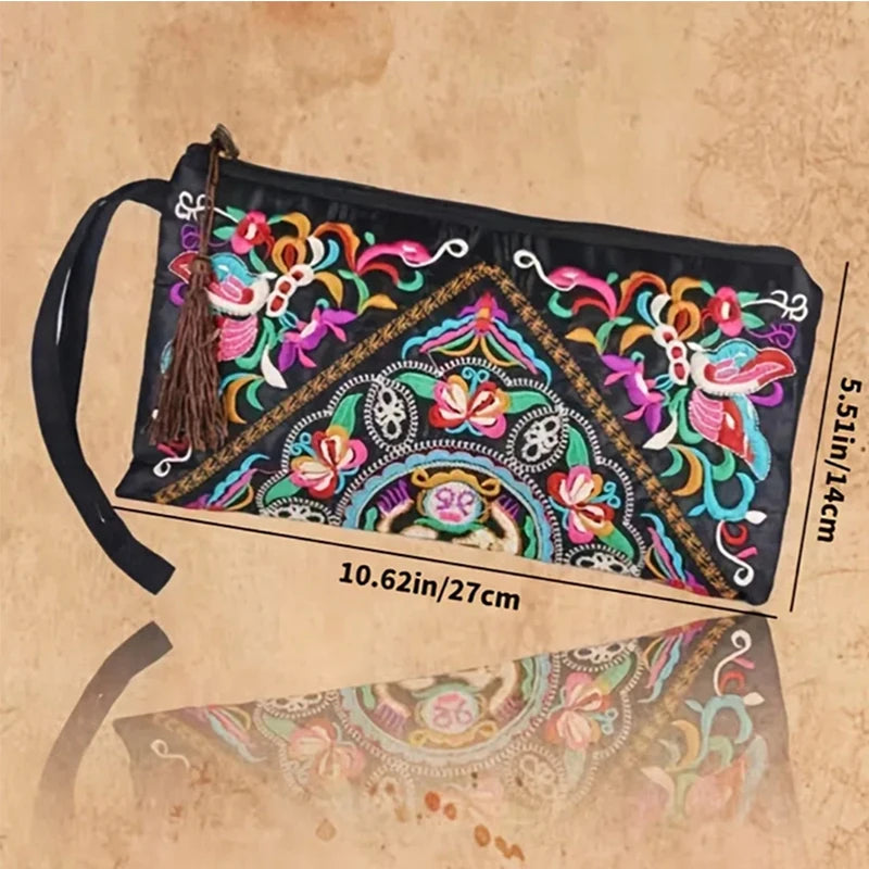 Luxury Design Flowers Clutches Pouch | Fashion Women's Wallet Wrist Handbag & Lady Vintage Envelope Phone Purse (Card Holders Pocket) Luxegan