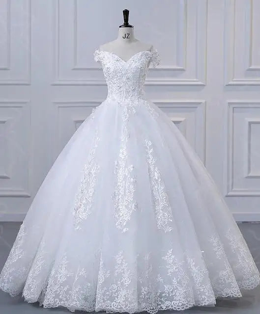 Luxury Floral Tulle Quinceañera Ball Gown | Off-The-Shoulder Sweet 15 Party Dress | Floor-Length Embroidered Lace Princess Dress Luxegan