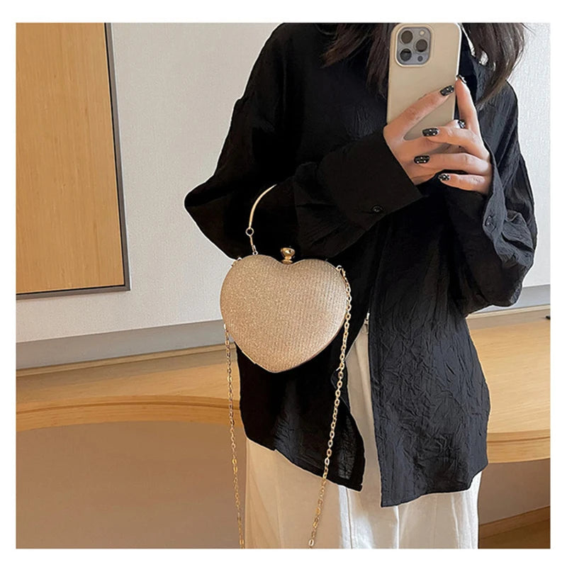 Luxury Heart-Shape Shoulder Bag for Women | Fashion Chain Strap Crossbody Bag | Faux Fur Decorated Shell Handbag for Weddings & Evening Parties Luxegan