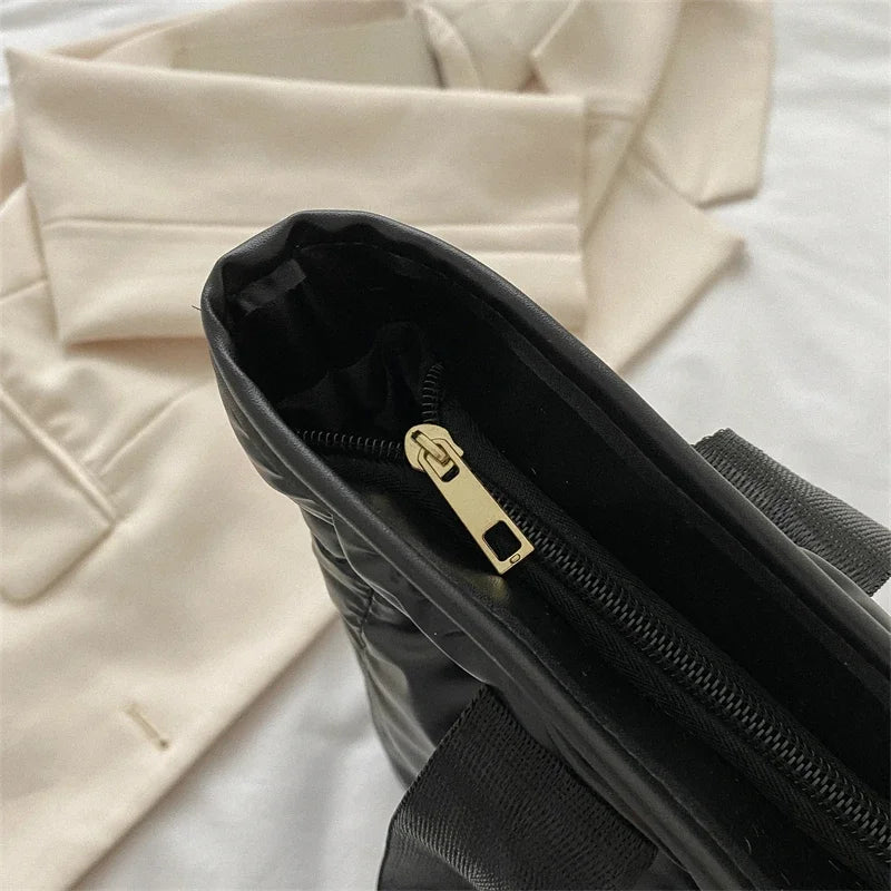 Stylish Single Shoulder Bag | Solid Color Zipper Closure & Square Shape Luxegan