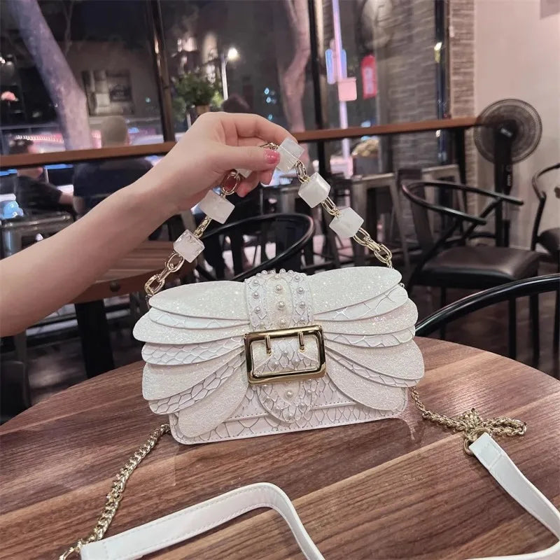 Elegant Diamond Chain Crossbody Bag | Office-Ready PU Leather Tote | Fashionable Flat Shoulder Bag for Professional Ladies Luxegan