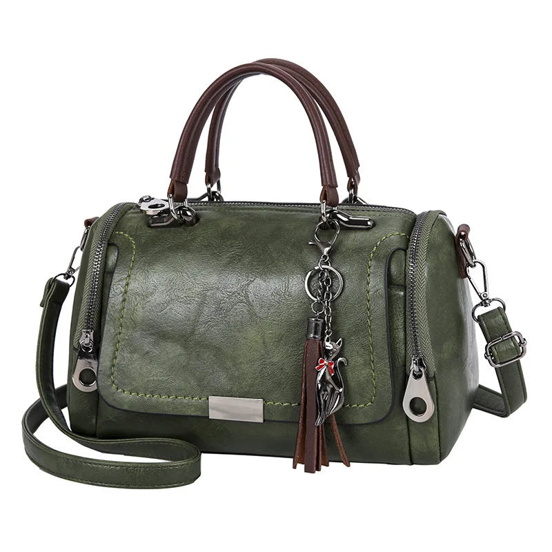 Large Capacity Women's Shoulder Bag | Fashion Zipper Crossbody Bag with Tassel Luxegan