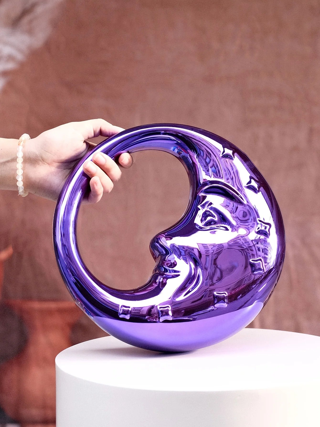 Hard Acrylic Moon Shape Clutch | Gold/Silver Shell Ladies Evening Purse Luxegan