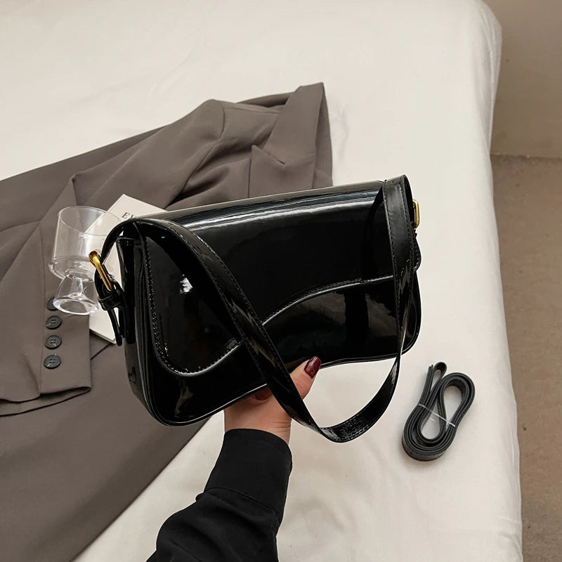 Elegant Solid Saddle Bag | Versatile Shoulder & Crossbody Purse Luxegan