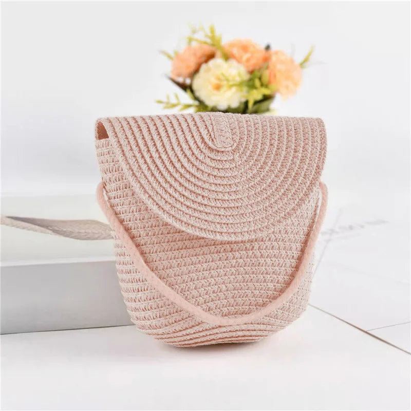 Beach Straw Shoulder Messenger Bag | Women's Bohemian Summer Woven Rattan Bucket Shoulder Handbag & Handmade Crossbody Bag Luxegan