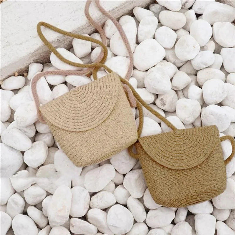 Beach Straw Shoulder Messenger Bag | Women's Bohemian Summer Woven Rattan Bucket Shoulder Handbag & Handmade Crossbody Bag Luxegan