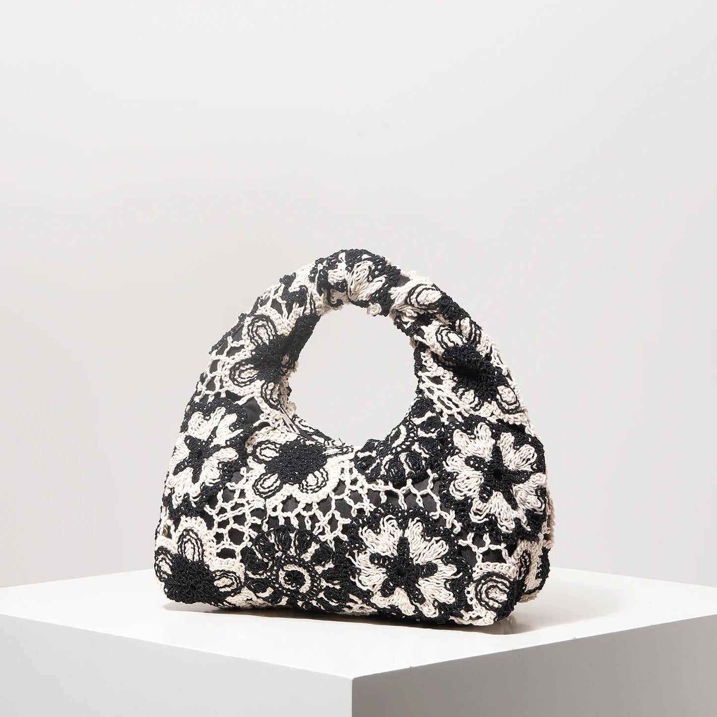 Soft Bohemian Hollow Woven Handbag | Zippered Crochet Beach Tote Luxegan