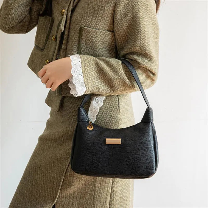 Fashion Shoulder Bag for Women | Solid Color Synthetic Leather Handbag with Zipper Closure | Versatile Underarm Dumpling Purse Luxegan