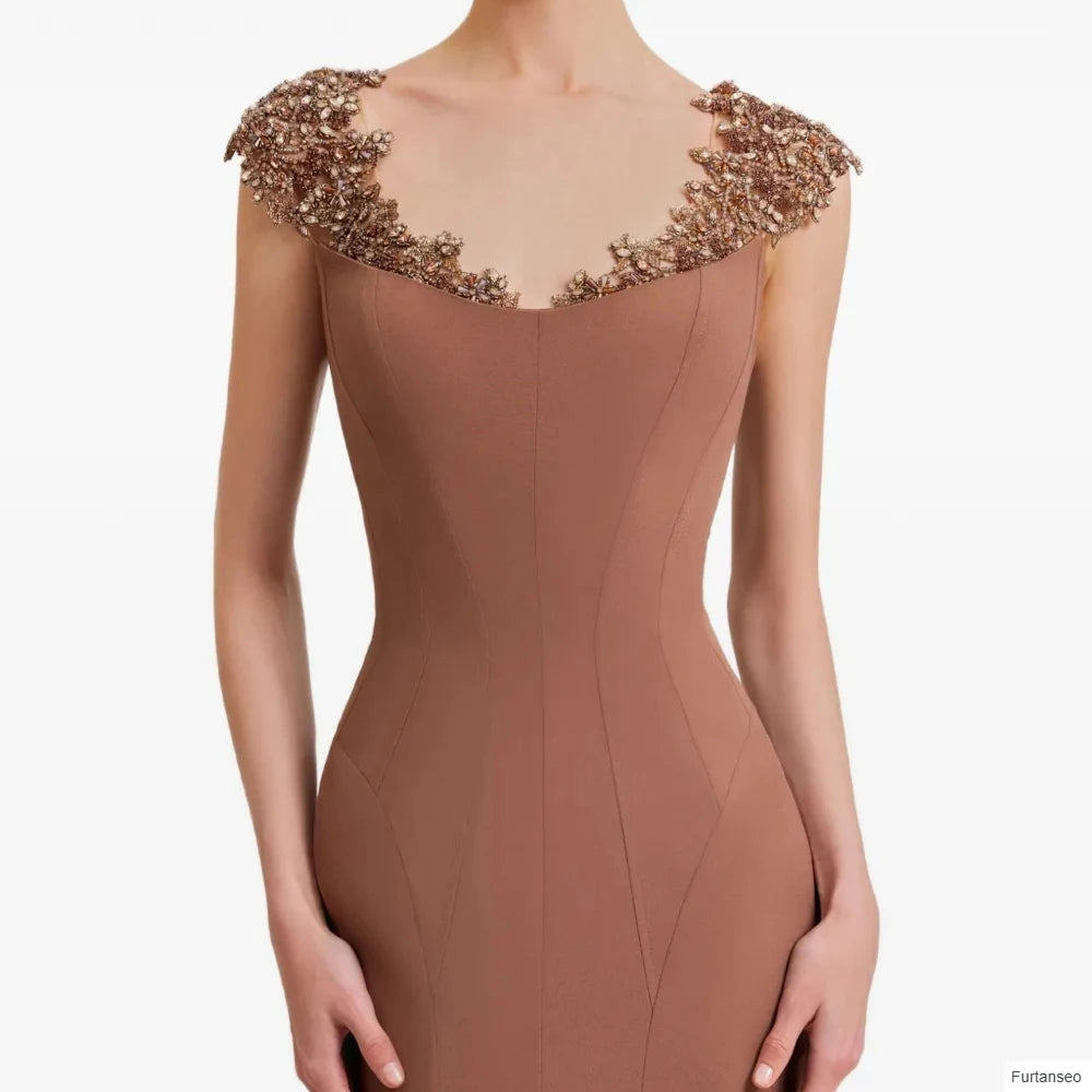 Crystal Draped Mermaid Evening Gown | V-Neck Sleeveless Floor-Length Prom Dress Luxegan