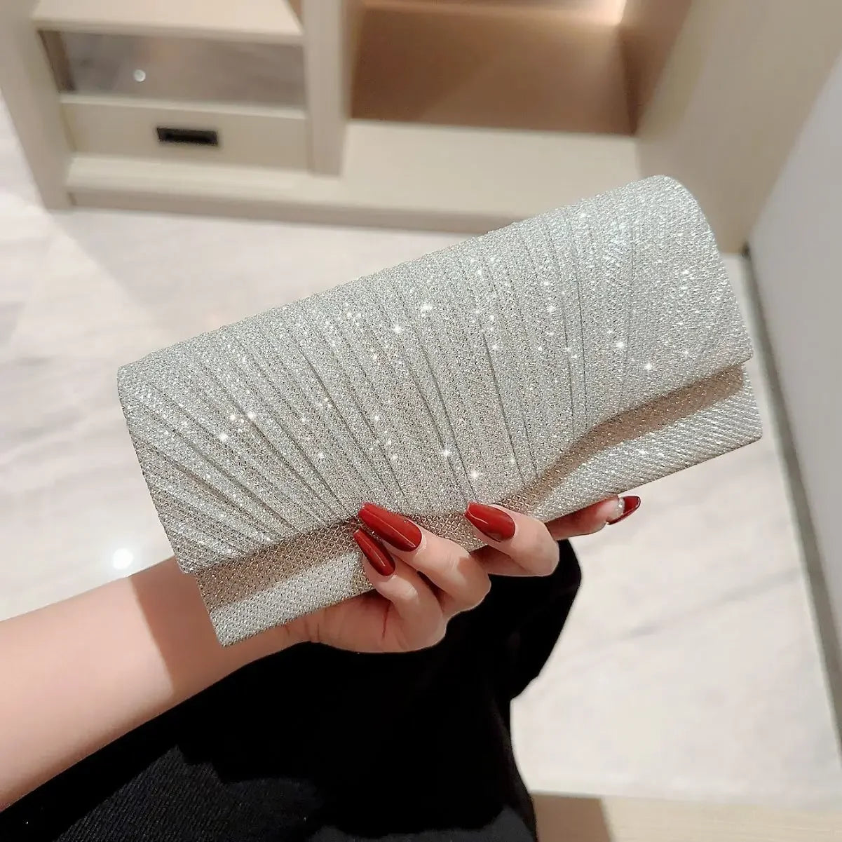 Ladies' Glitter Silver Clutch Bag | Envelope Evening Bag, Fashion Elegant Long Purse & Women's Chain Shoulder Bag (Wedding & Party Handbag) Luxegan