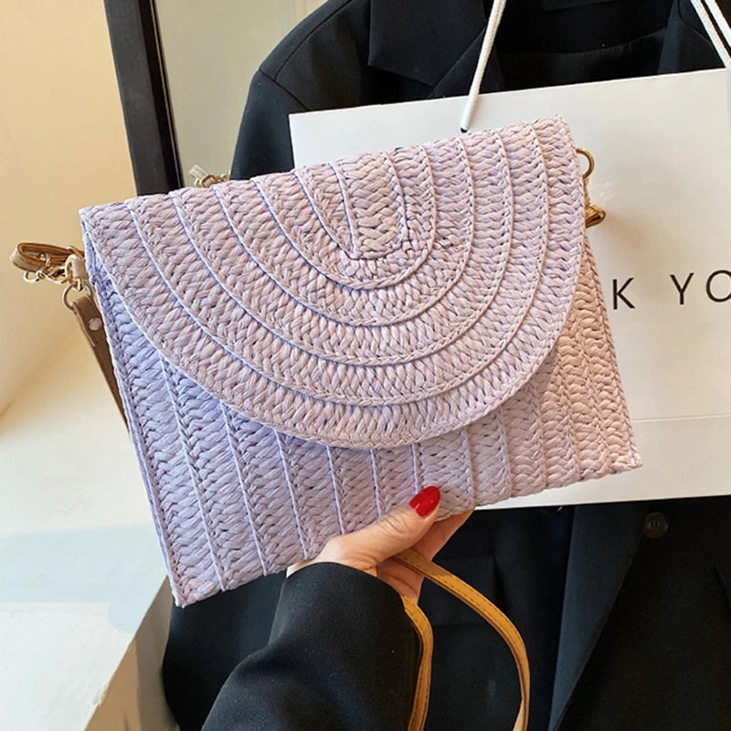 Bolsos de playa de verano para mujer Bolso bandolera de paja hecho a mano con sobre Bolso de hombro trenzado Bolso de mano de vacaciones tejido