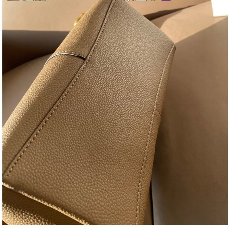 Women’s Lana23 Lychee Pattern Bucket Bag | Retro "Vegetable Basket" Portable Handbag | New Unisex Casual Tote & Shoulder Bag Luxegan