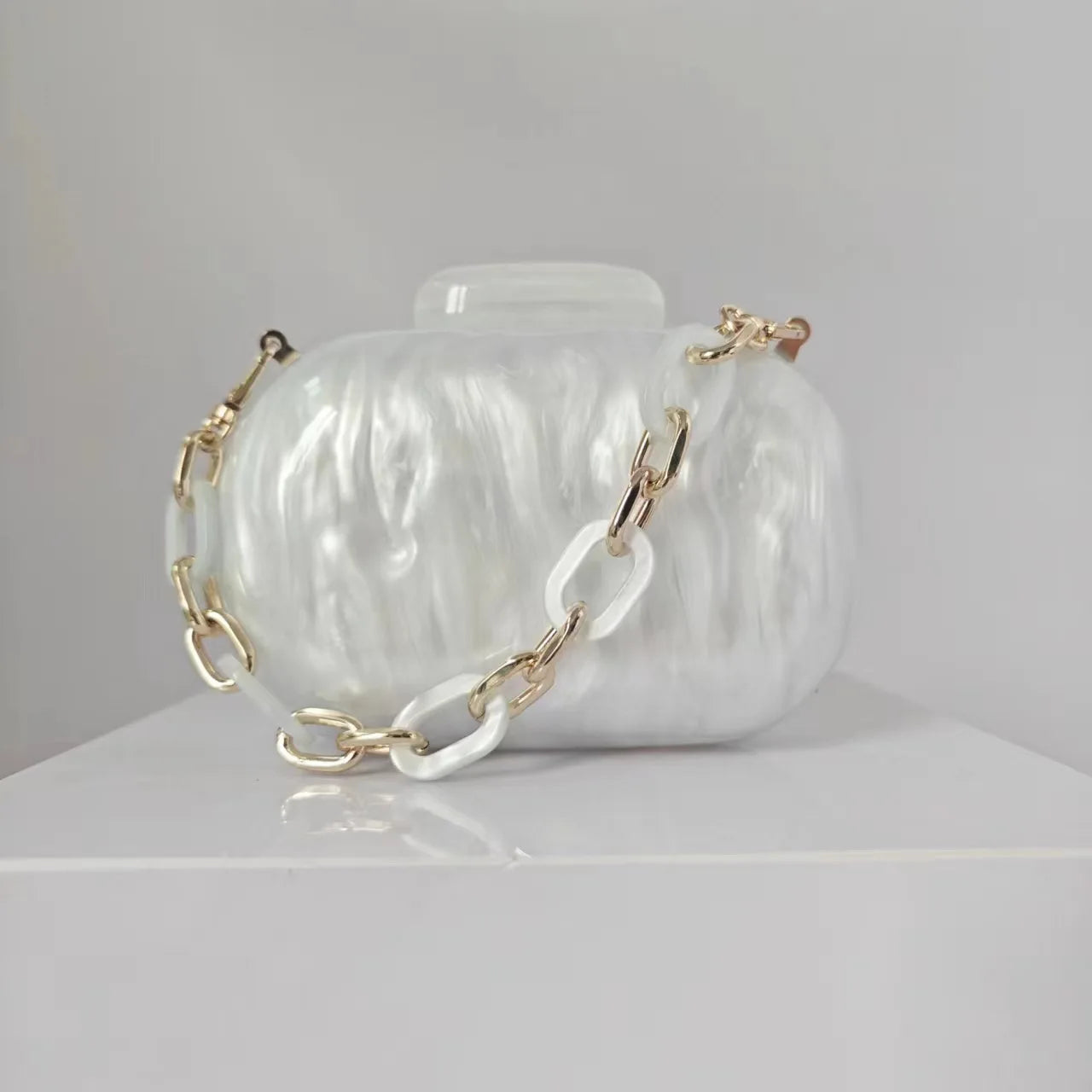 Acrylic Oval Evening Clutch | Sophisticated Hard-Shell Party Handbag | Elegant Prom Barrel-Shaped Purse | "Dignified" Modern Acrylic Phone Clutch with Stylish Chain Detail Luxegan