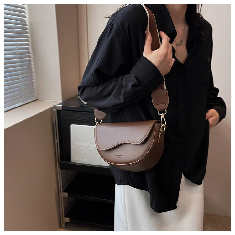 Small Leather Saddle Bag | Vintage Underarm Handbag & Chain Crossbody Purse Luxegan