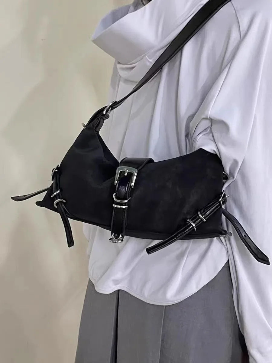 PU/Polyester Solid Dumpling Bag | Soft Harajuku Punk Y2K Chain Crossbody Luxegan
