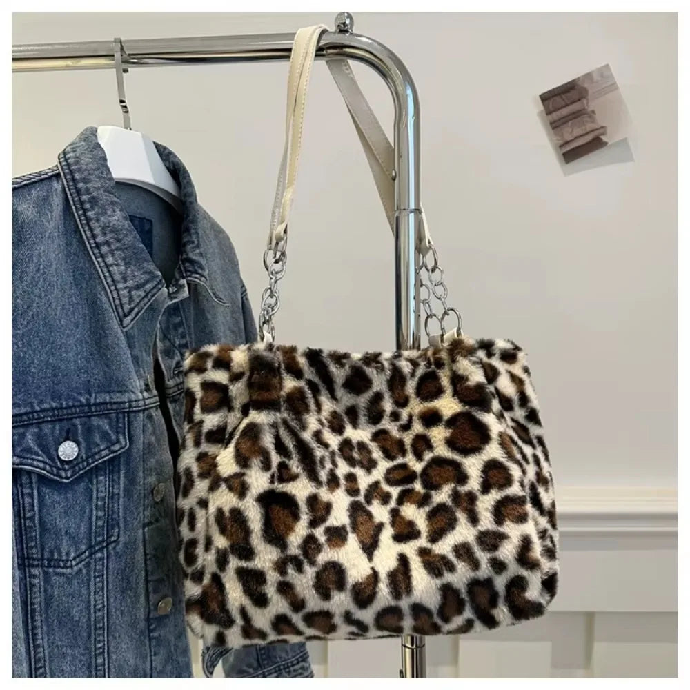 Winter Fashion Leopard Print Plush Women's Bags | Versatile Casual Trendy Premium Texture Large Capacity Shoulder Handbag Luxegan