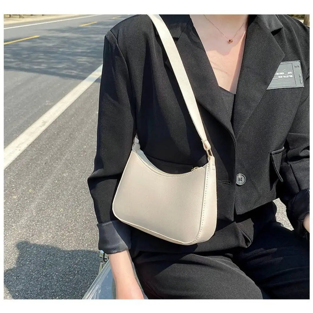 Women's Fashion Retro Underarm Bag | Sophisticated Solid Color PU Leather Shoulder Bag | Elegant Casual Hobo Handbag | Luxury Minimalist "Dignified" Crescent Purse for Modern Commuting Luxegan
