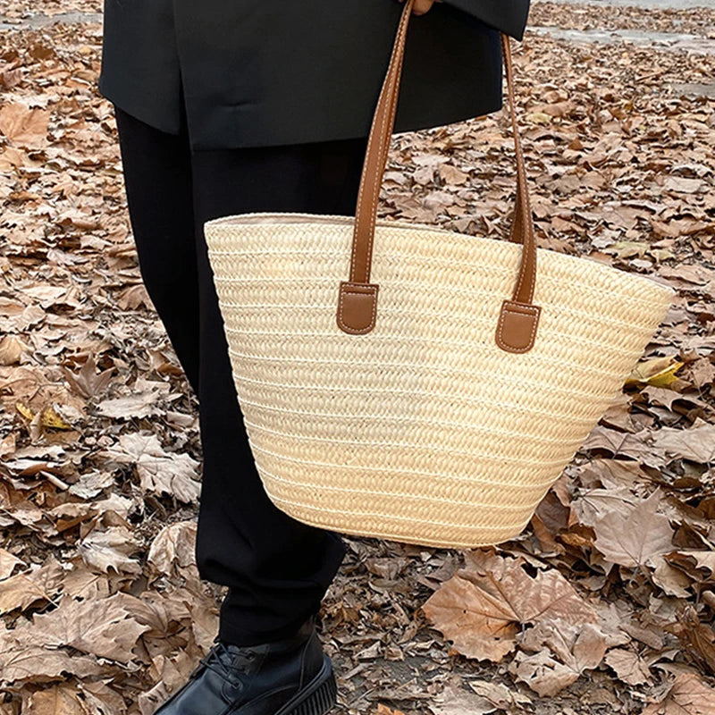 Summer Large Capacity Straw Bag | Sophisticated Knitted Bohemia Top-Handle Bag | Elegant Travel Tote & Armpit Bag | Luxury "Dignified" Woven Straw Handbag with Secure Zipper Closure Luxegan