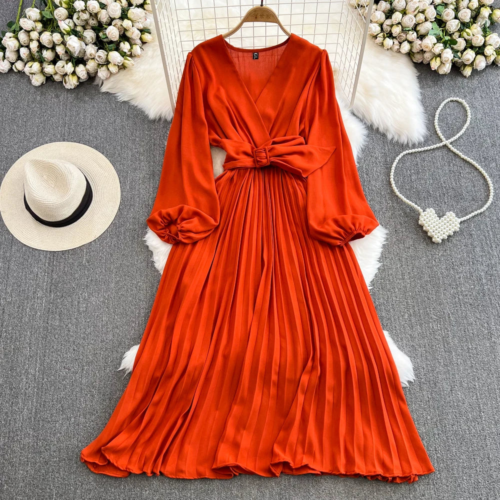 Elegant Vintage Lantern-Sleeve Dress | Sophisticated Slimming V-Neck A-Line Gown | Elegant "High-Waist Pleated" Silhouette | "Dignified" City Girl Fashion Skirt for Radiant Versatile Summer Styling Luxegan