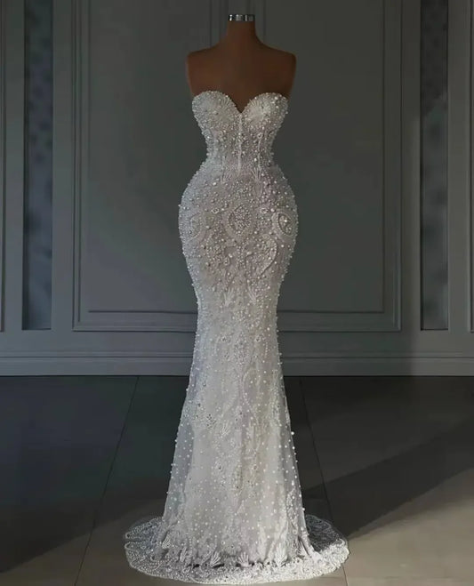 Luxury Sweetheart Mermaid Wedding Dress | Slimming Lace Bespoke Bridal Gown | Sleeveless Off-the-Shoulder Pearl Sparkle Floor-Length Bridal Robe with Sweep Train Luxegan