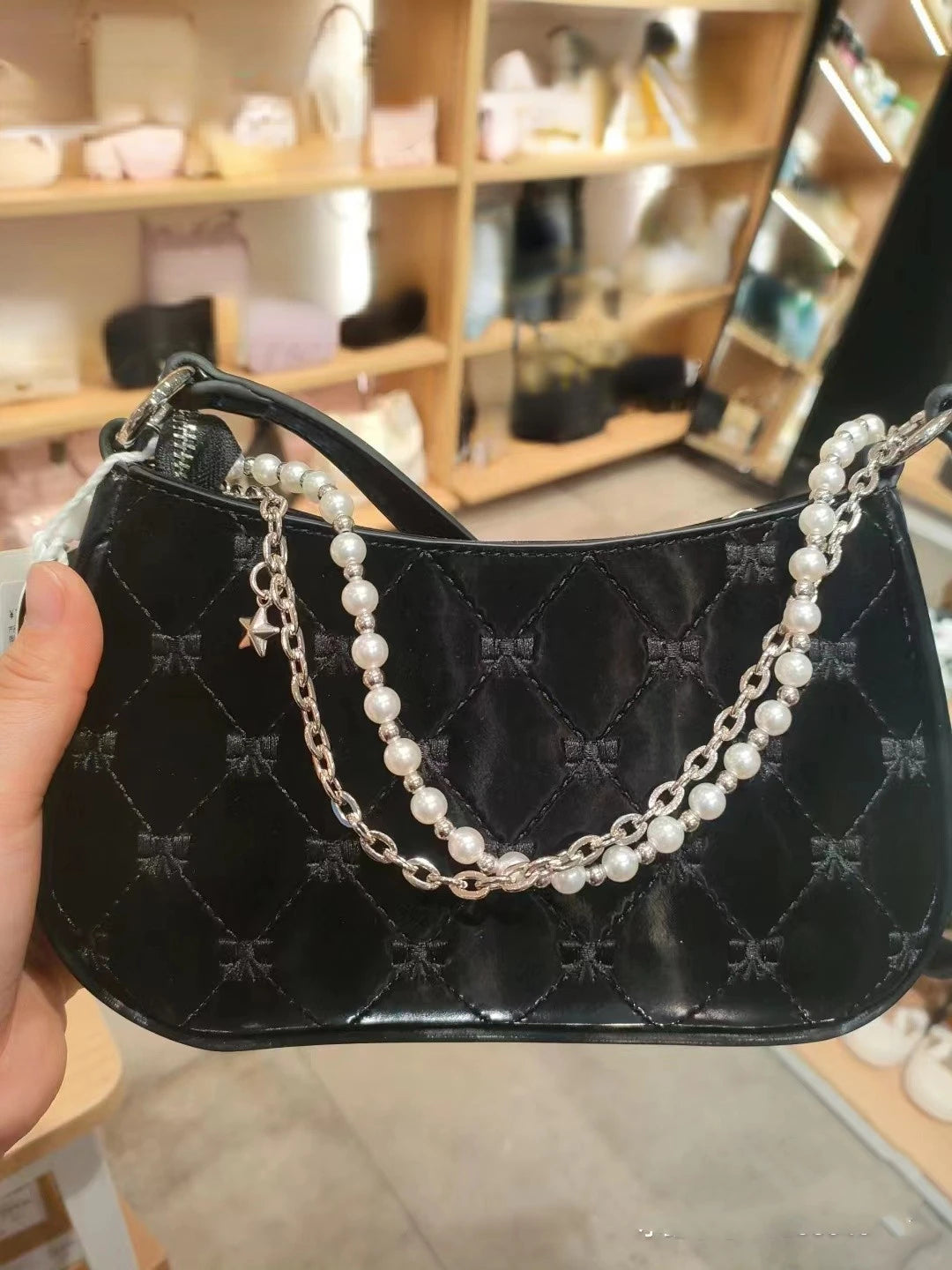 Women's Shoulder Bag | Elegant Cute Bow Pearl Chains & Embroidery Handbag (Casual Leather Korean Fashion Female Handbag) Luxegan