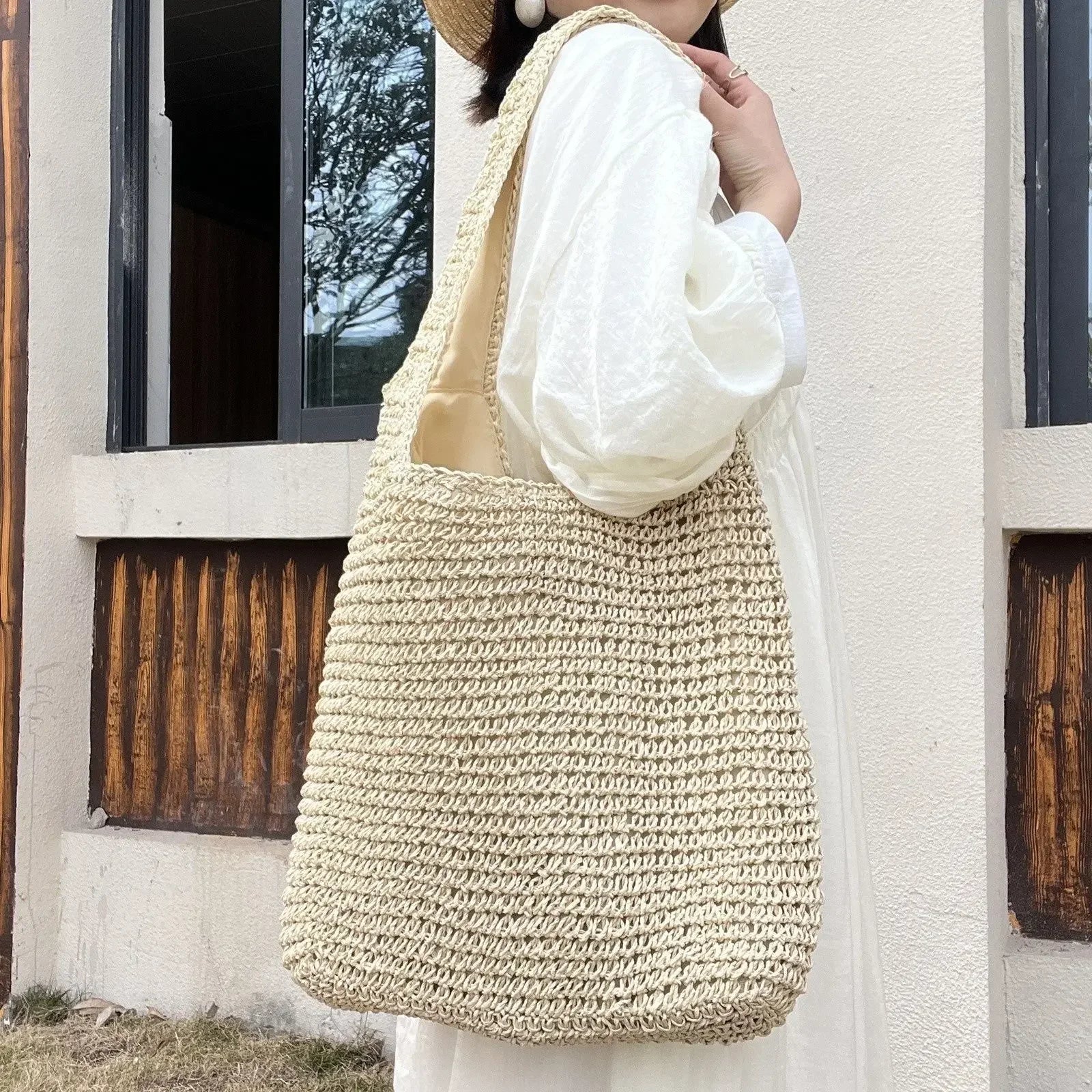 Women’s Fashion Straw Shoulder Bag | Large Capacity Paper Woven Handbag | Casual Summer Beach Tote with Zipper Closure | Minimalist Daily Straw Purse Luxegan 