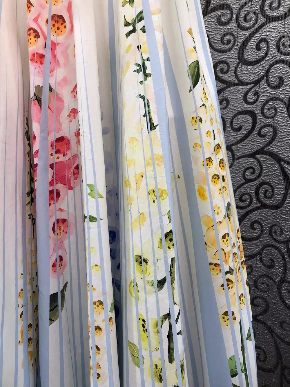 Floral Stripe Print Sleeveless Maxi Dress | A-Line Empire Waist Party Dress with Belt Luxegan