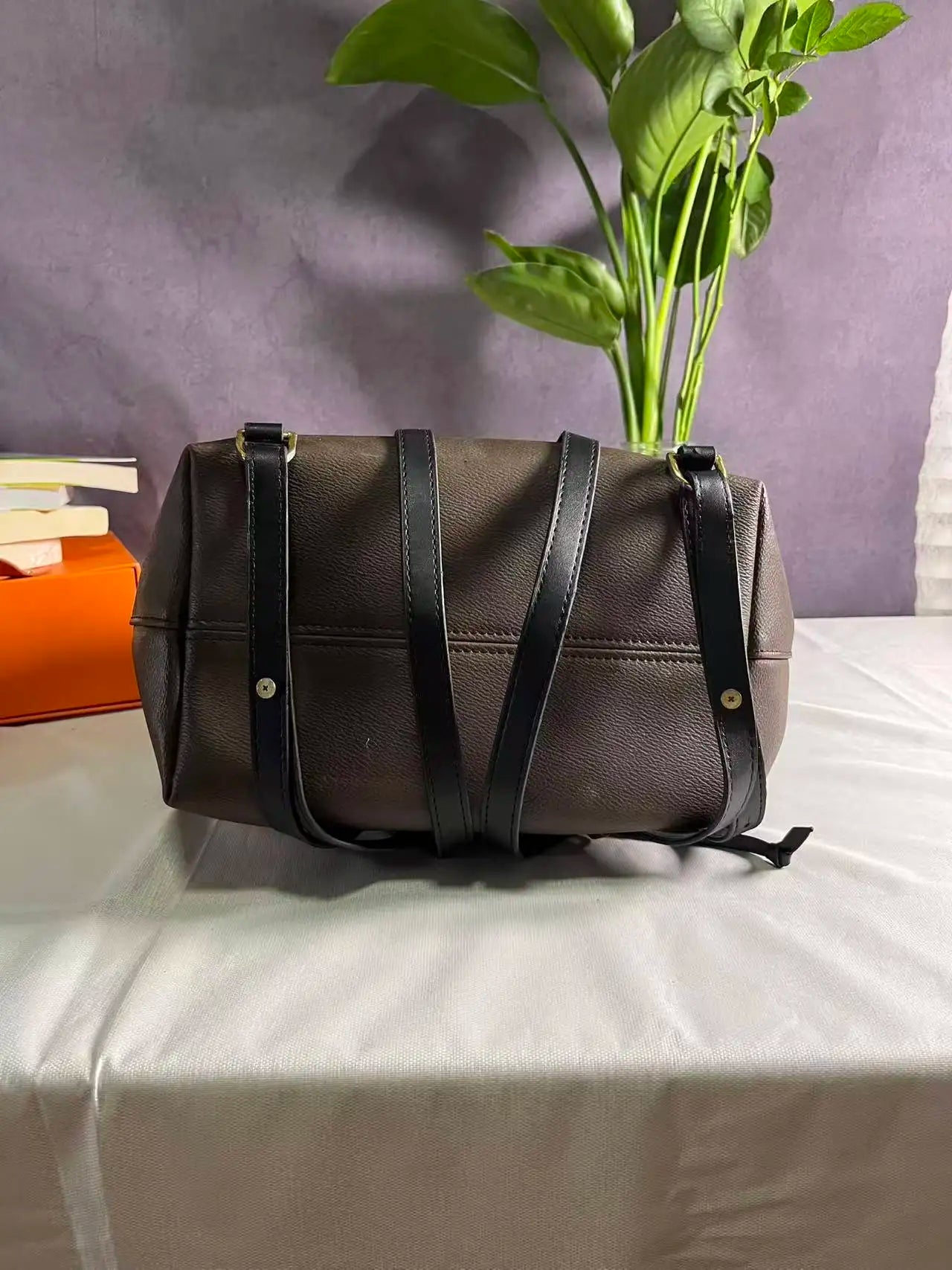 Black Designer Fashion Handbag | 3-in-1 Classic Women’s Bucket Bag & Backpack | Luxury PU Leather Shoulder Bag with Silk Lining Luxegan