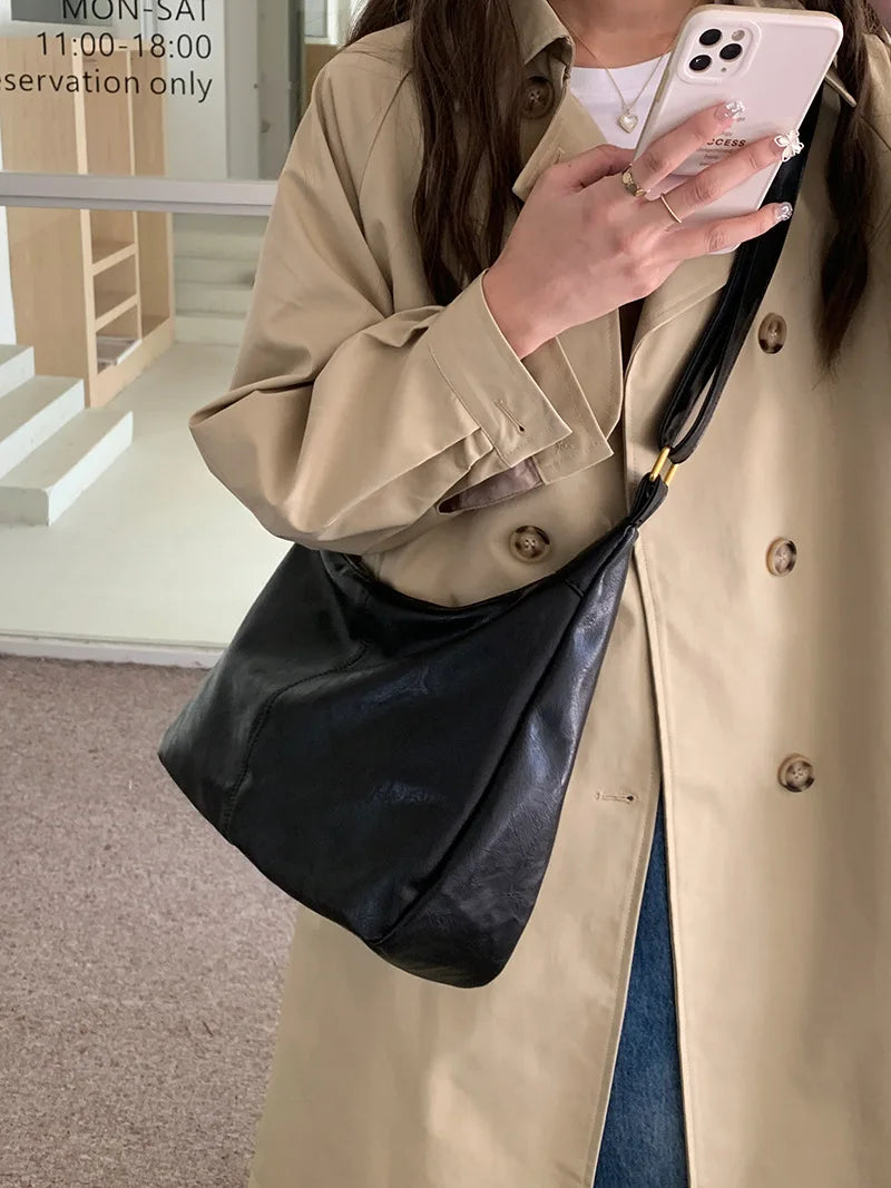 Maillard Retro Women's Crossbody Bag | Simple Casual Shoulder Bag Luxegan