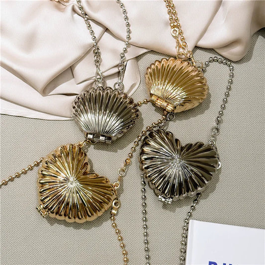 Metallic Heart Shell Minaudiere | Hard Golden/Silver Designer Evening Clutch Luxegan