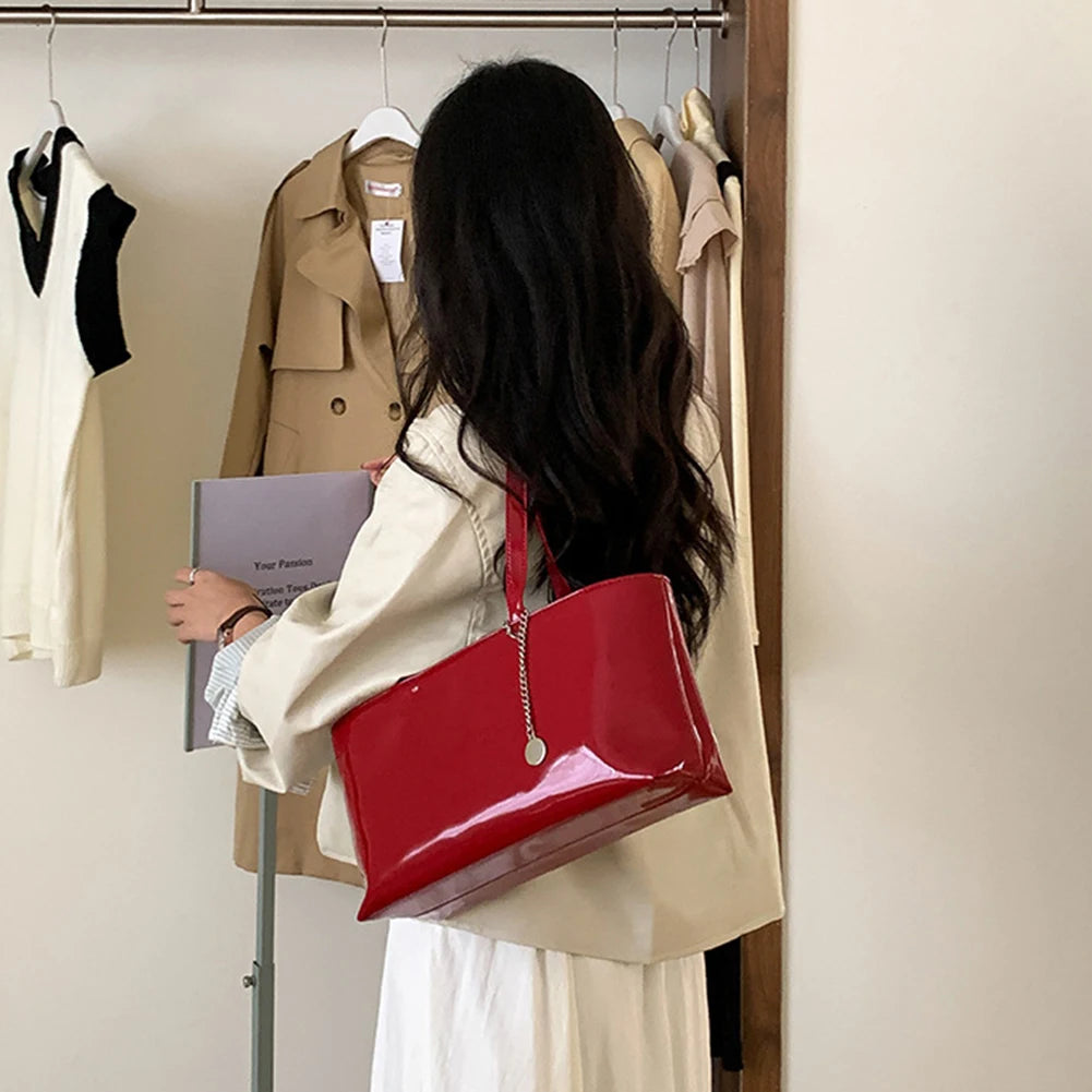 Simple Horizontal Square Design | Luxurious Patent Leather Handbag Luxegan
