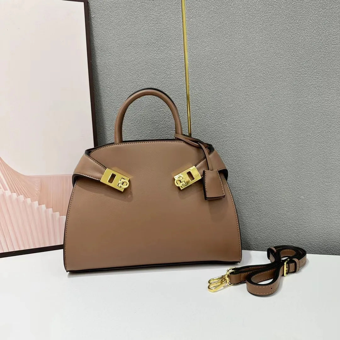 Luxury Designer Shell Messenger Bag | Sophisticated "Bowling Style" Silhouette | New Fashion Large Capacity Shoulder Bag | "Dignified" High-Performance PU Leather Essential for Radiant Versatile Styling Luxegan