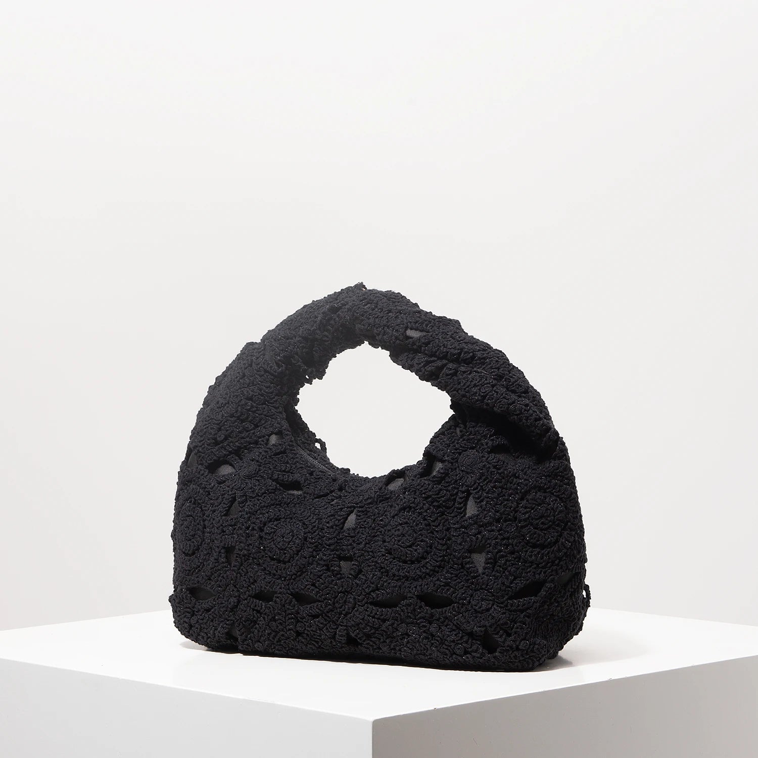 Soft Bohemian Hollow Woven Handbag | Zippered Crochet Beach Tote Luxegan