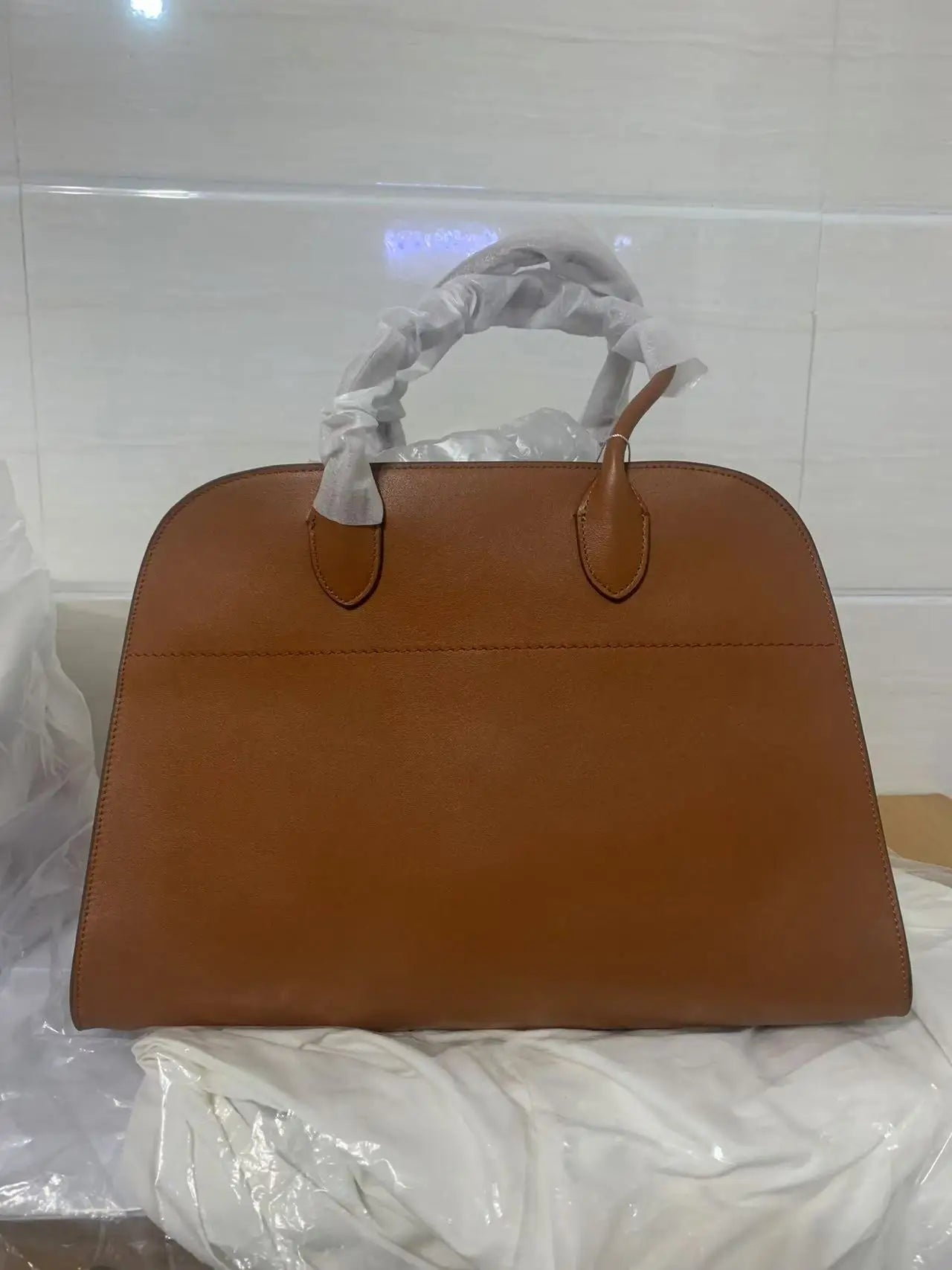 Handmade Natural Leather Large Capacity Handbag | Purely Crafted Soft & Odorless Shoulder Bag | Unisex Genuine Leather Casual Tote | Eco-Friendly Organic Cotton Lined Shopper Luxegan