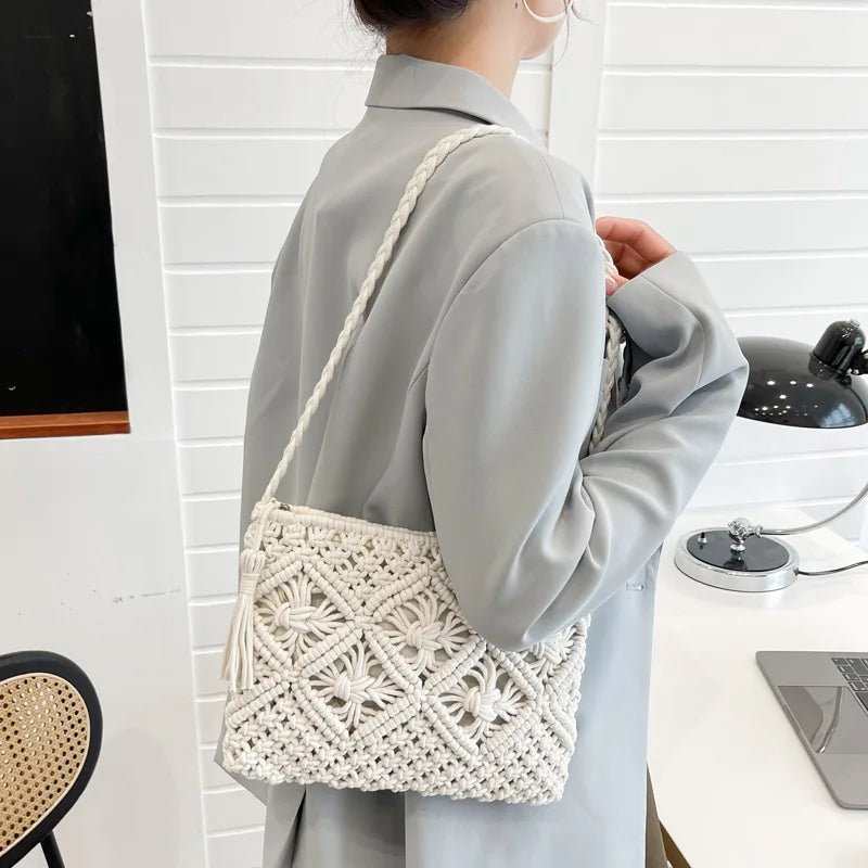 Summer Hollow-Knit Straw Bag | Sophisticated Tassel-Decorated Shoulder Messenger | Elegant Beach Travel Crossbody | "Dignified" Soft Cotton-Rope Pouch for Versatile Vacation Styling Luxegan