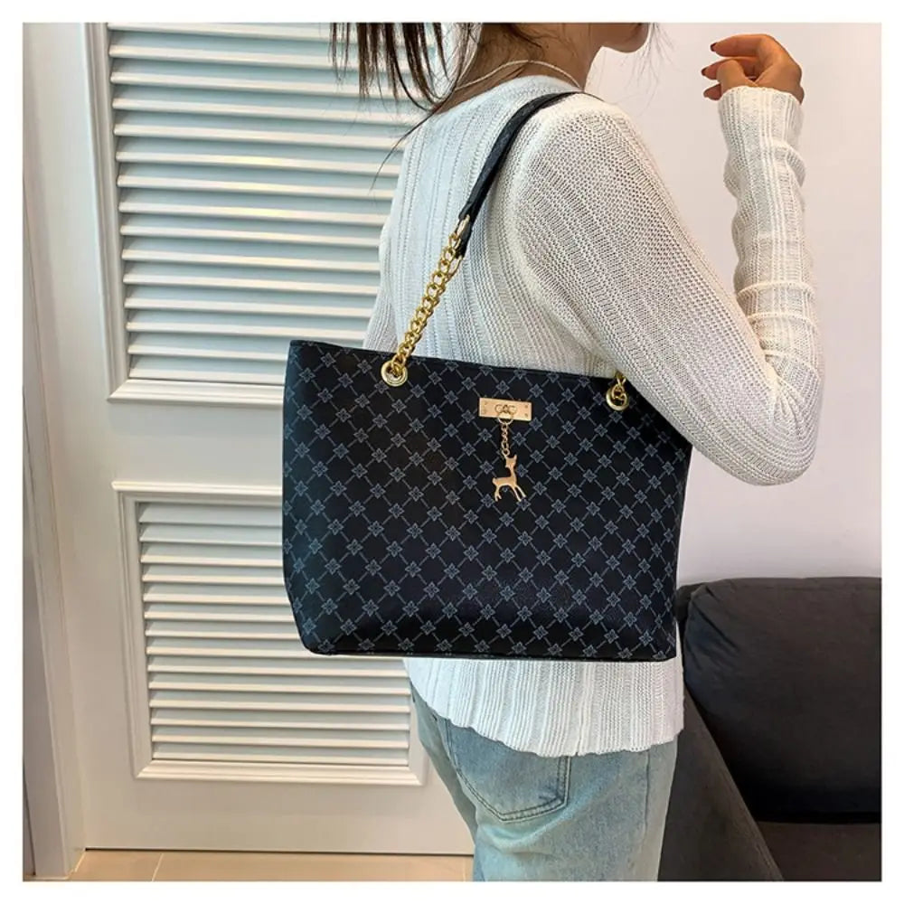 Luxury Design Large Capacity Women's Tote | Fashion Printing Milk Cotton Handbag | Trendy New - view 3