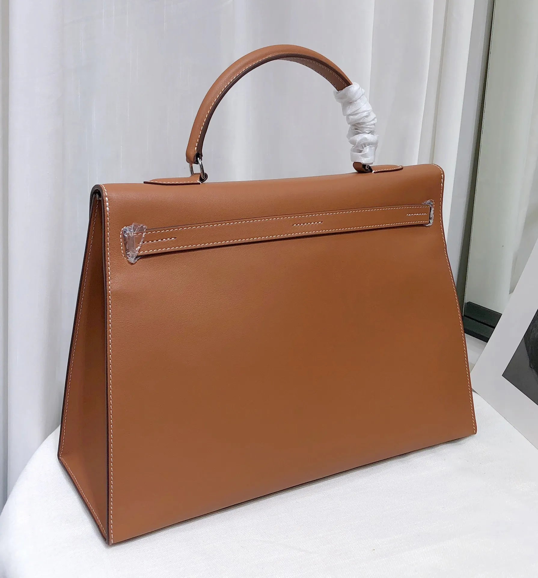 New High-end First-layer Swift Cowhide Leather Women Bag | Folding Clutch Bag Fashionable Shoulder Bag Commuting Casual Versatile Luxegan