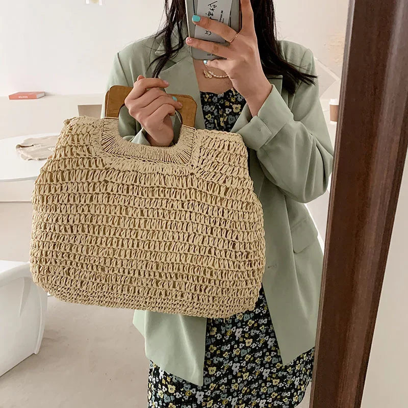 Summer Woven Straw Handbag | Wooden Handle Bag & Large Capacity Beach Tote Luxegan