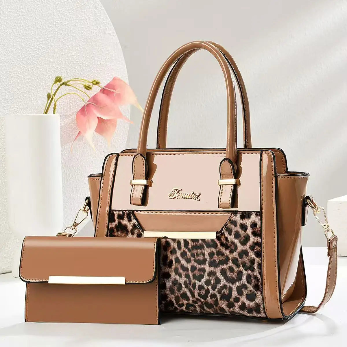 Fashionable New Women's Handbag | Shiny Leather Large Capacity Shoulder Bag | Classic Retro Diagonal Cross Bag Commuting Tote Bag Luxegan