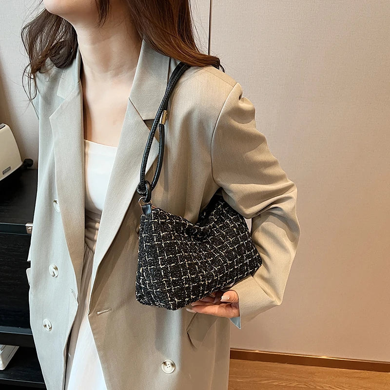 Luxury Designer Hobo Bag | Soft Hollow-Out Evening Clutch Luxegan