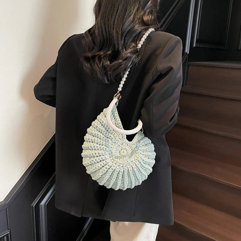 Crochet Conch Shell Bag | Elegant Pearl Chain Crossbody Purse Luxegan