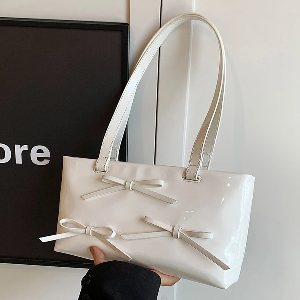 Simple Horizontal Square Design | Luxurious Patent Leather Handbag Luxegan