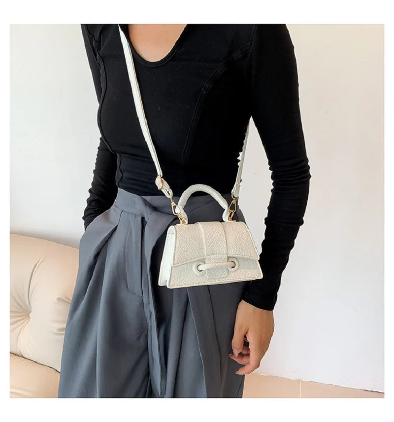 New Fashion Women's Bag | High-Quality PU Leather Shoulder & Crossbody Bag (Small Square Bag) Luxegan