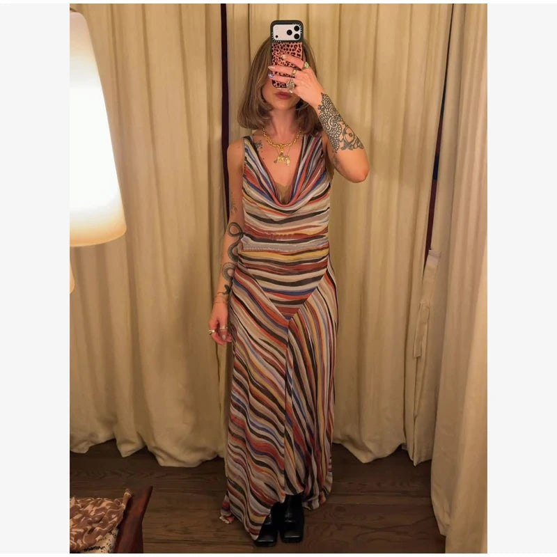 2026 Women Colorful Wavy Striped Maxi Dress Chic Swinging Collar Sleeveless Slim Waist Holiday Dresses Summer Lady Vacation Robe