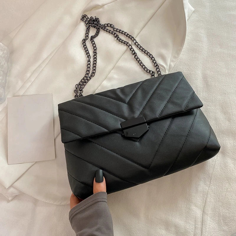 New Lingge Design Women Shoulder Bag | Crossbody Handbag for Female Leisure Large Capacity Chain Underarm Messenger Bag Luxegan