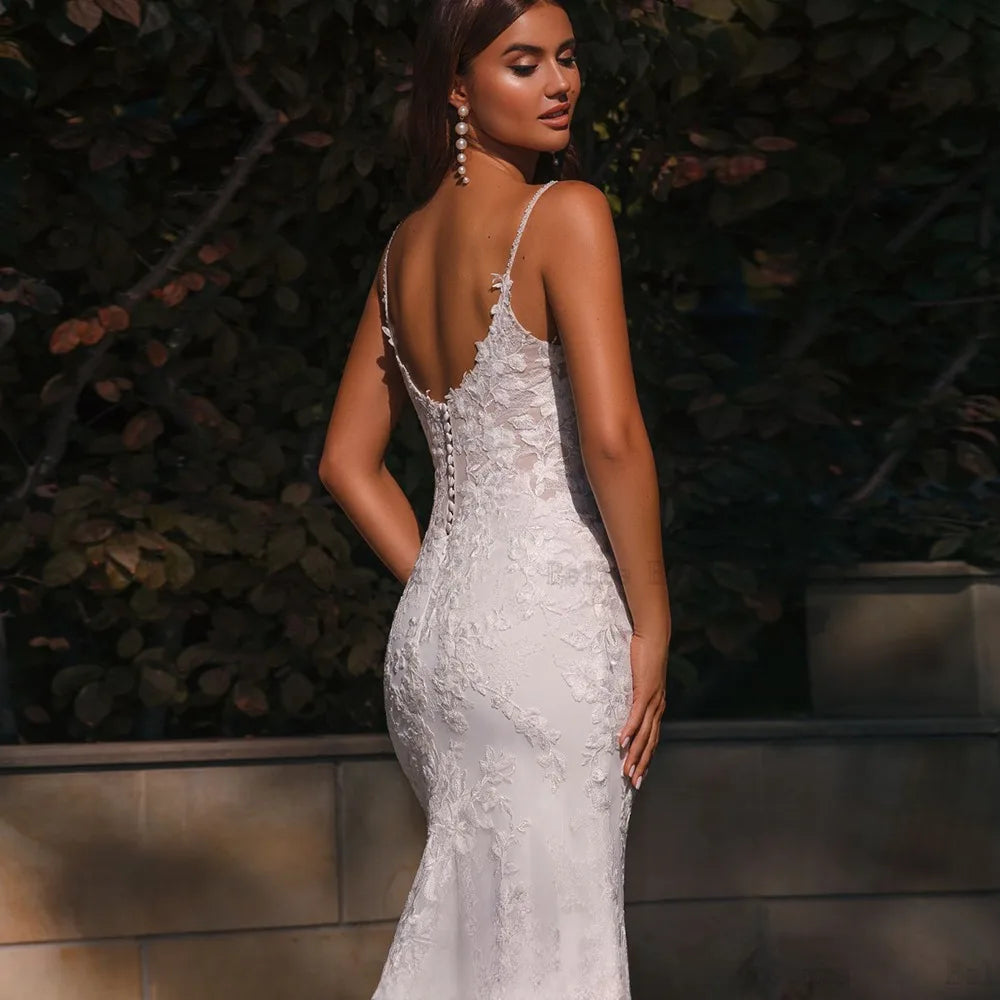 Sexy Mermaid Wedding Dress V-neck Spaghetti Applique Sleeveless Boho Floor Length Bridal Gown Beach robe de mariée