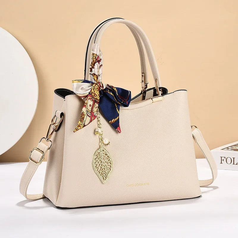 Wedding Banquet Red Handbag | Fashionable High-end Texture & Large Capacity Tote Luxegan